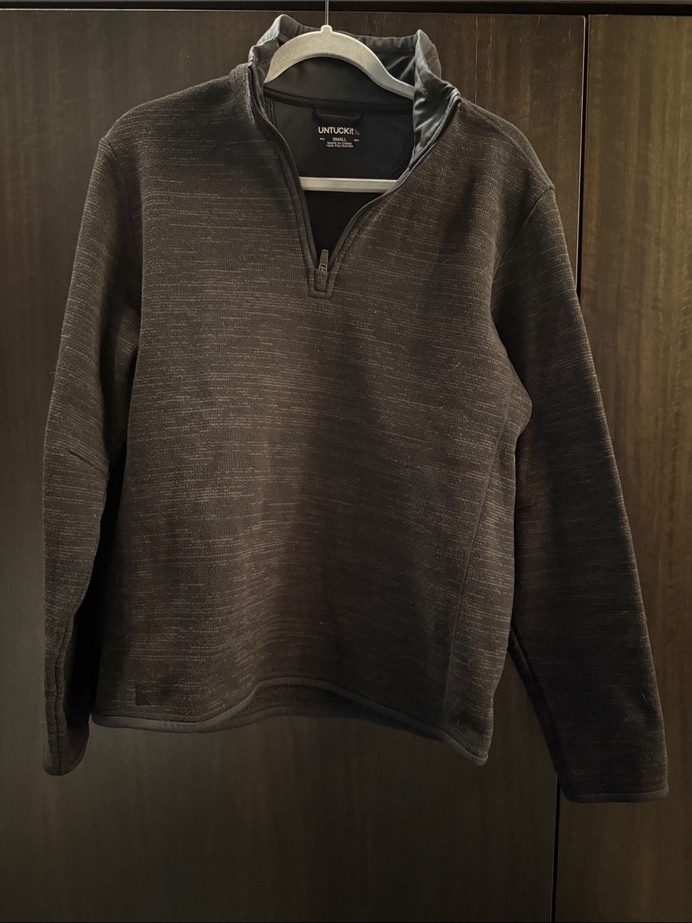 UNTUCKit Men’s Black Heather Quarter-Zip Sweater w Fleece inside